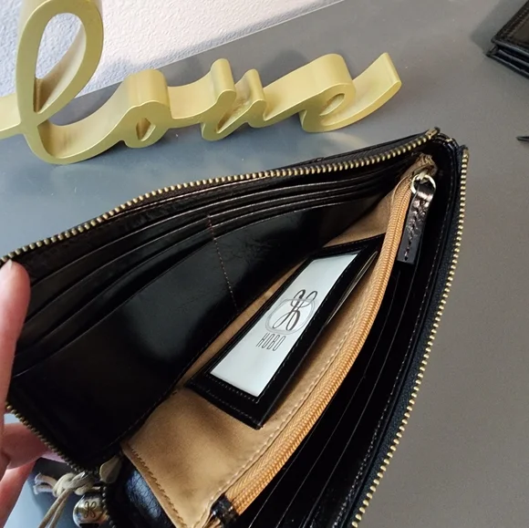 HOBO Wallet - Picture 4 of 4